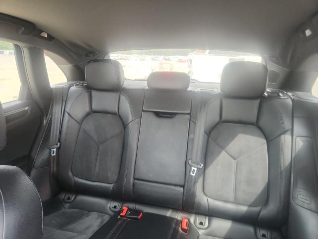 Photo 10 from auction – 2016 PORSCHE MACAN S with VIN WP1AB2A58GLB45329