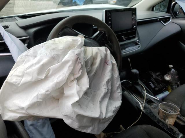 Photo 8 from auction – 2021 TOYOTA COROLLA LE with VIN 5YFEPMAE0MP180384