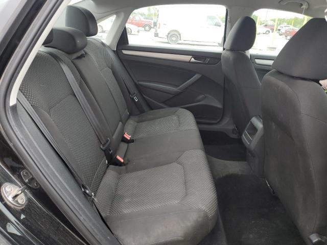 Photo 10 from auction – 2013 VOLKSWAGEN PASSAT S with VIN 1VWAP7A34DC040049