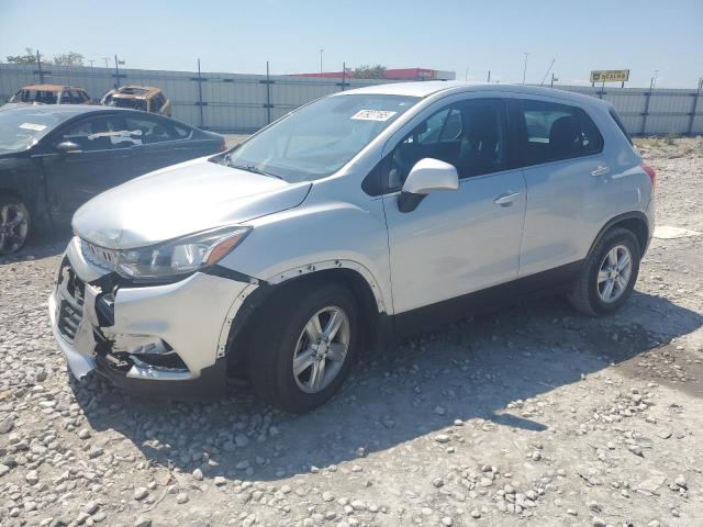 CHEVROLET TRAX LS 2020 with VIN 3GNCJKSB1LL207886 - Photo from auction