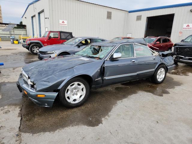 JAGUAR VANDENPLAS 2001 with VIN SAJDA24C51LF23257 - Photo from auction