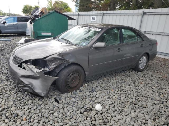 TOYOTA CAMRY LE 2002 with VIN 4T1BE30K72U609932 - Photo from auction