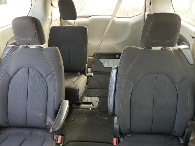 Photo 10 from auction – 2018 CHRYSLER PACIFICA LX with VIN 2C4RC1CG0JR130445