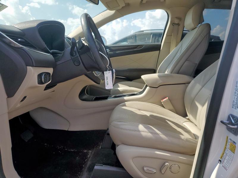 Photo 7 from auction – 2017 LINCOLN MKC RESERV with VIN 5LMTJ3DH2HUL72254