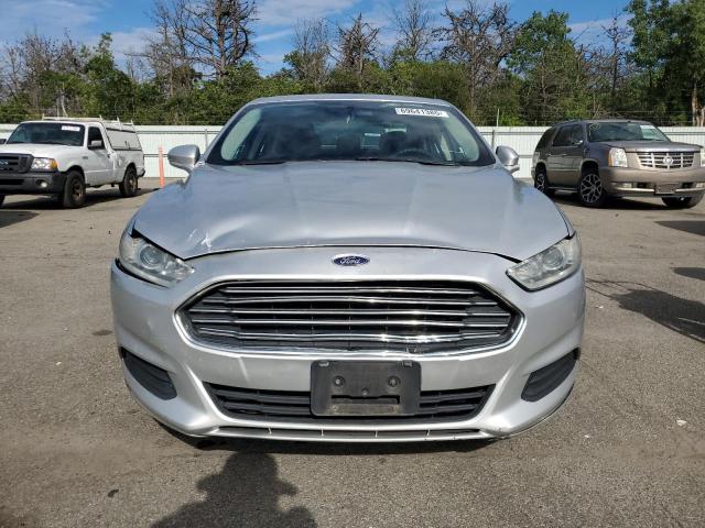 Photo 5 from auction – 2016 FORD FUSION SE with VIN 3FA6P0H71GR207603