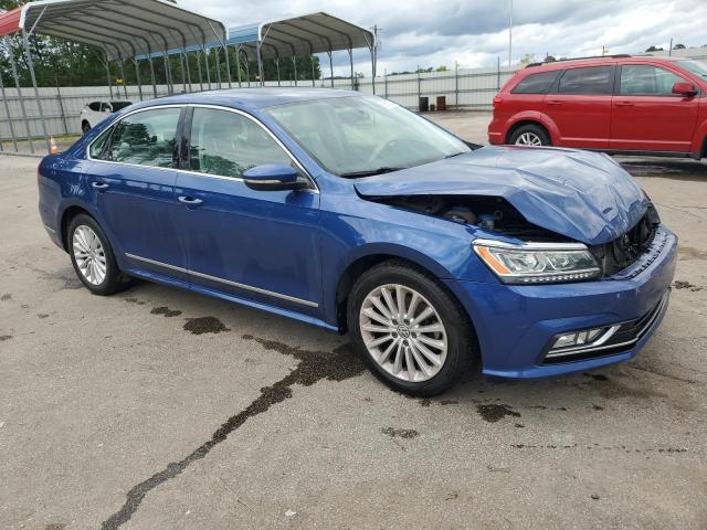 Photo 4 from auction – 2016 VOLKSWAGEN PASSAT SE with VIN 1VWBS7A31GC048987