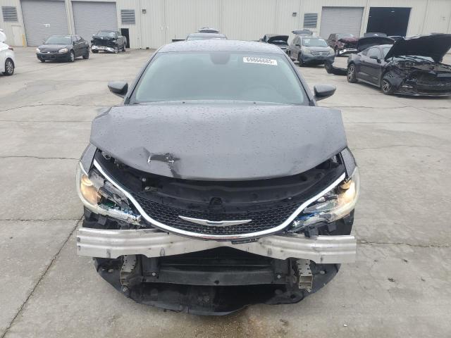 Photo 5 from auction – 2016 CHRYSLER 200 LIMITED with VIN 1C3CCCAB1GN165885