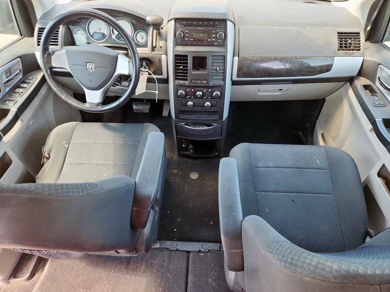 Photo 8 from auction – 2010 DODGE GRAND CARA with VIN 2D4RN5D1XAR159725