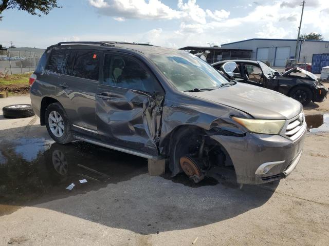 Photo 4 from auction – 2013 TOYOTA HIGHLANDER with VIN 5TDZA3EH5DS035768