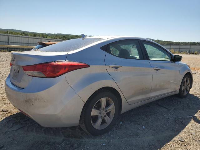 Photo 3 from auction – 2012 HYUNDAI ELANTRA GL with VIN 5NPDH4AE4CH080552