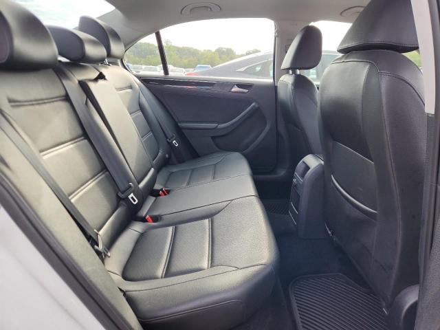Photo 10 from auction – 2017 VOLKSWAGEN JETTA SEL with VIN 3VWL17AJ7HM374640
