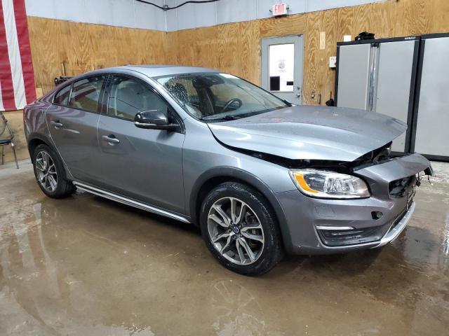 Photo 4 from auction – 2017 VOLVO S60 CROSS with VIN YV440MUM8H2004283