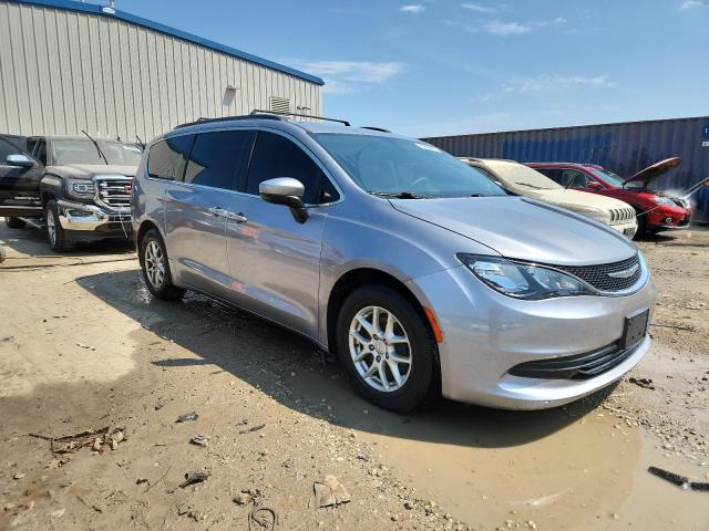 Photo 4 from auction – 2017 CHRYSLER PACIFICA T with VIN 2C4RC1DG1HR515165