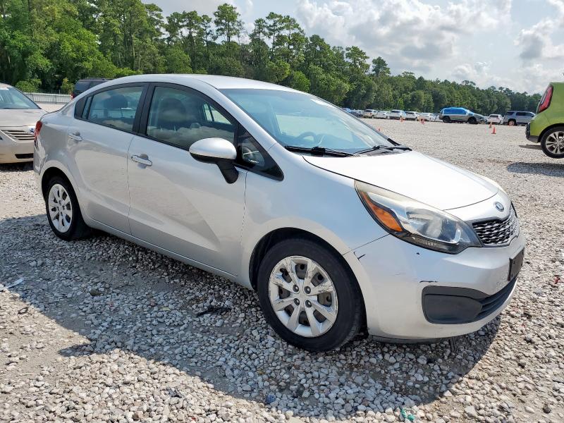 Photo 4 from auction – 2015 KIA RIO LX with VIN KNADM4A34F6466202
