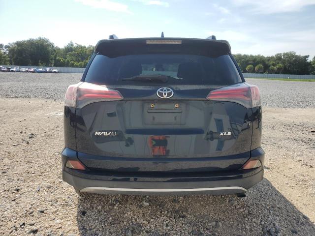 Photo 6 from auction – 2017 TOYOTA RAV4 XLE with VIN JTMWFREV4HD093644