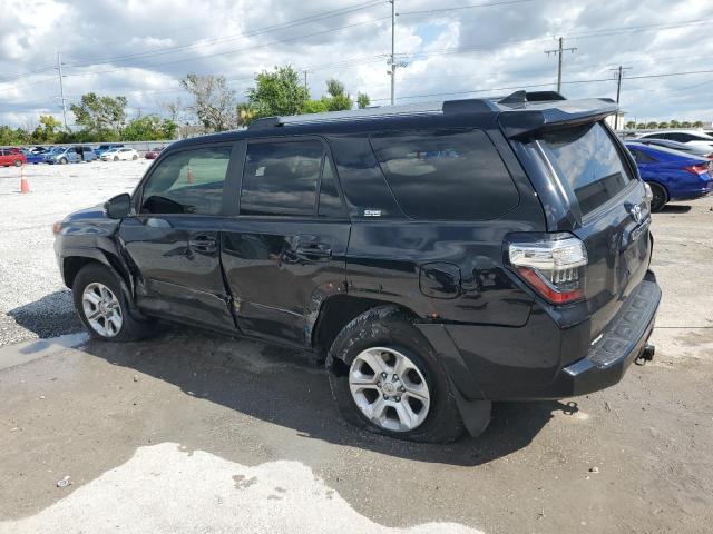 Photo 2 from auction – 2022 TOYOTA 4RUNNER SR with VIN JTEFU5JR6N5269862