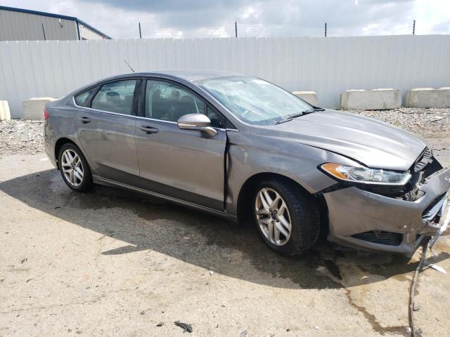 Photo 4 from auction – 2014 FORD FUSION SE with VIN 3FA6P0H75ER388458