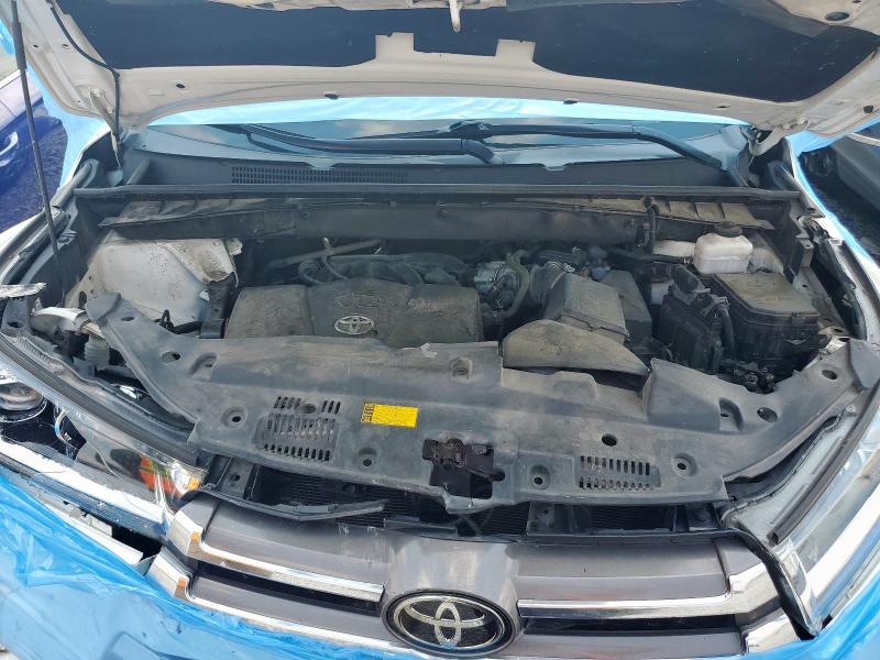 Photo 12 from auction – 2019 TOYOTA HIGHLANDER with VIN 5TDYZRFHXKS307105