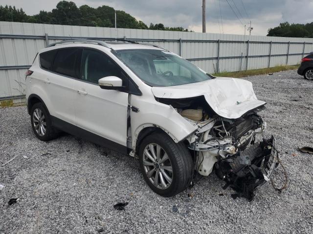 Photo 4 from auction – 2017 FORD ESCAPE TIT with VIN 1FMCU9J94HUA99621