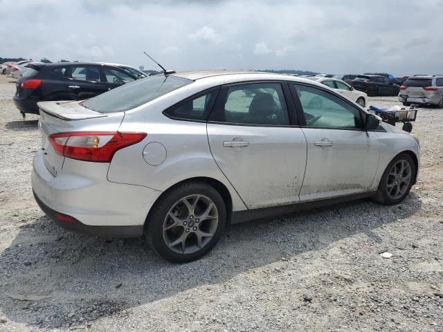 Photo 3 from auction – 2013 FORD FOCUS SE with VIN 1FADP3F23DL336551
