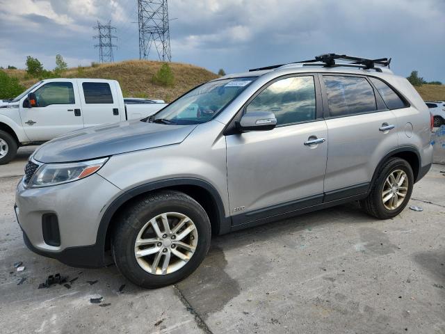 KIA SORENTO LX 2015 with VIN 5XYKTDA70FG658987 - Photo from auction