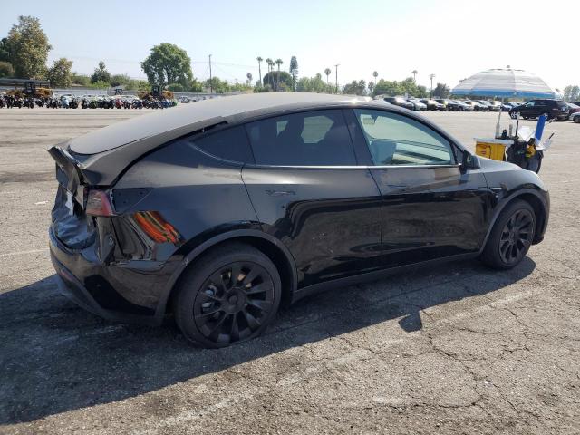 Photo 3 from auction – 2025 TESLA MODEL Y with VIN 7SAYGDED2SF308702