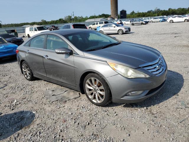 Photo 4 from auction – 2013 HYUNDAI SONATA SE with VIN 5NPEC4AB4DH515354