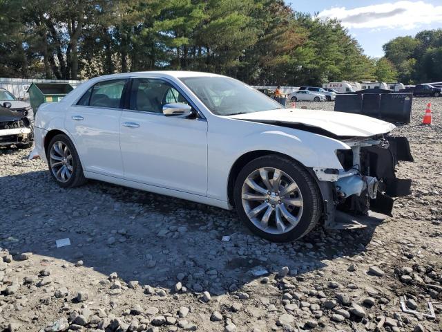 Photo 4 from auction – 2018 CHRYSLER 300 LIMITE with VIN 2C3CCAEG1JH194037