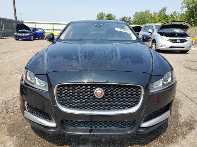 Photo 5 from auction – 2018 JAGUAR XF with VIN SAJBS4FX3JCY70700