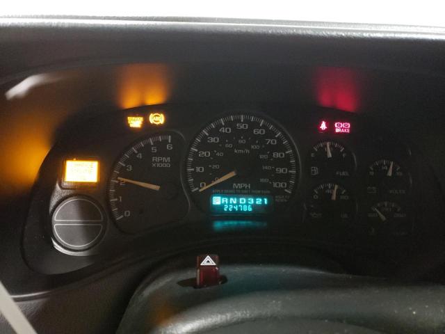 Photo 9 from auction – 2001 CHEVROLET SILVERADO with VIN 2GCEK19T811148082