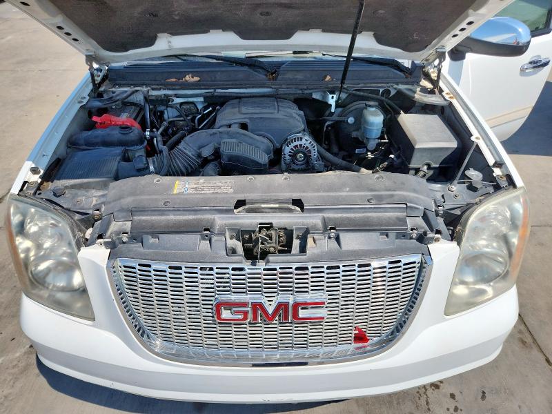 Photo 11 from auction – 2009 GMC YUKON SLT with VIN 1GKFC33J89R258223
