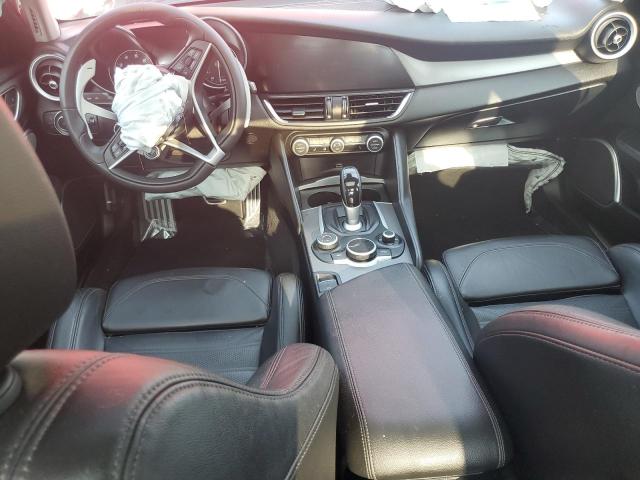 Photo 8 from auction – 2018 ALFA ROMEO GIULIA with VIN ZARFAECN4J7598801