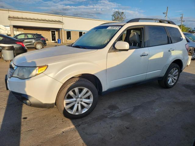 SUBARU FORESTER 2 2012 with VIN JF2SHADC2CH455743 - Photo from auction