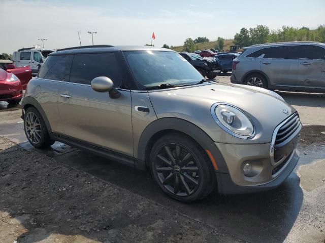Photo 4 from auction – 2017 MINI COOPER with VIN WMWXP5C39H2F61682