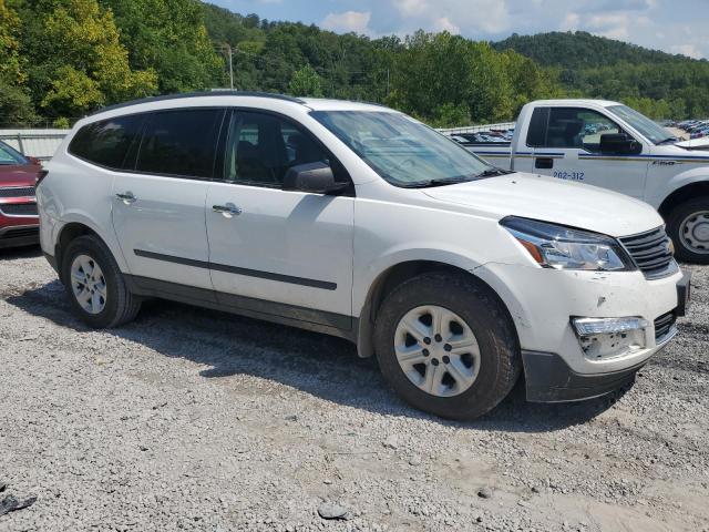 Photo 4 from auction – 2017 CHEVROLET TRAVERSE LS with VIN 1GNKVFED9HJ148220