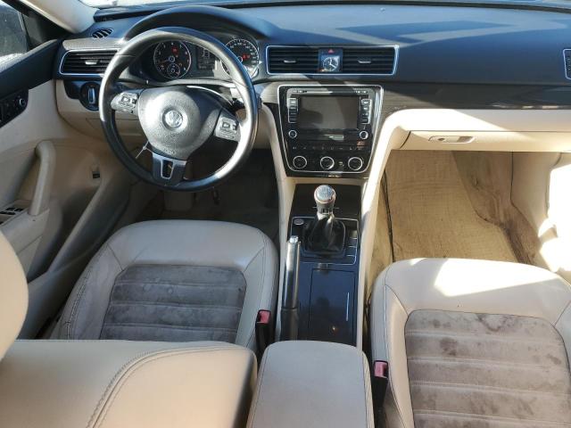 Photo 8 from auction – 2012 VOLKSWAGEN PASSAT with VIN 1VWCH7A30CC012964