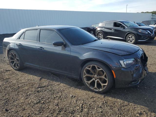 Photo 4 from auction – 2015 CHRYSLER 300 S with VIN 2C3CCABG9FH922537