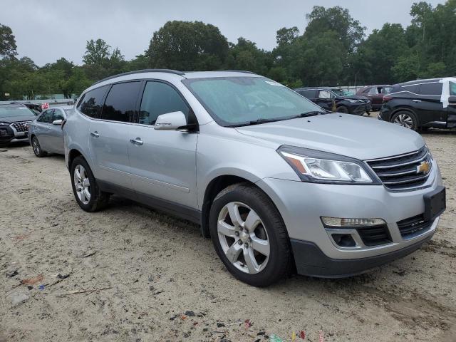 Photo 4 from auction – 2017 CHEVROLET TRAVERSE L with VIN 1GNKVGKD9HJ296233