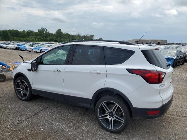 Photo 2 from auction – 2019 FORD ESCAPE SEL with VIN 1FMCU9HDXKUB58902