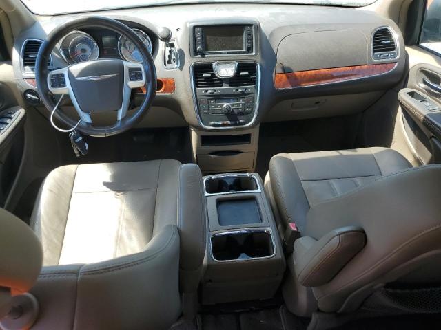 Photo 8 from auction – 2016 CHRYSLER TOWN & COU with VIN 2C4RC1BGXGR301874