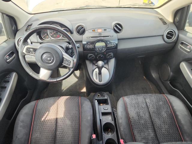 Photo 8 from auction – 2011 MAZDA MAZDA2 with VIN JM1DE1HZ7B0130677