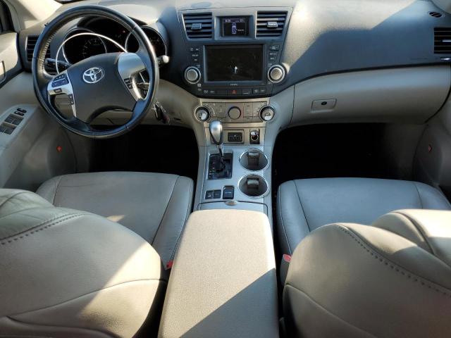Photo 8 from auction – 2011 TOYOTA HIGHLANDER BASE with VIN 5TDBK3EH0BS064848
