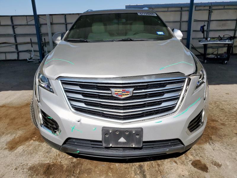 Photo 5 from auction – 2017 CADILLAC XT5 with VIN 1GYKNARS4HZ110846