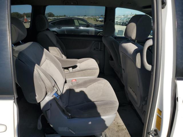 Photo 11 from auction – 2006 TOYOTA SIENNA CE with VIN 5TDZA23C36S555262