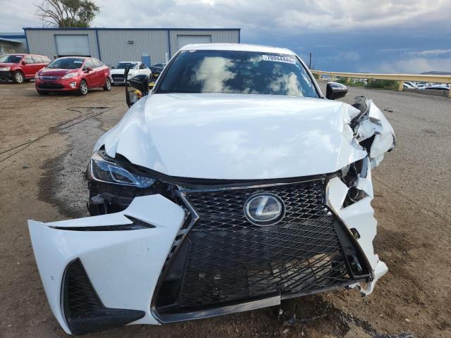 Photo 5 from auction – 2019 LEXUS IS 300 with VIN JTHBA1D20K5093453