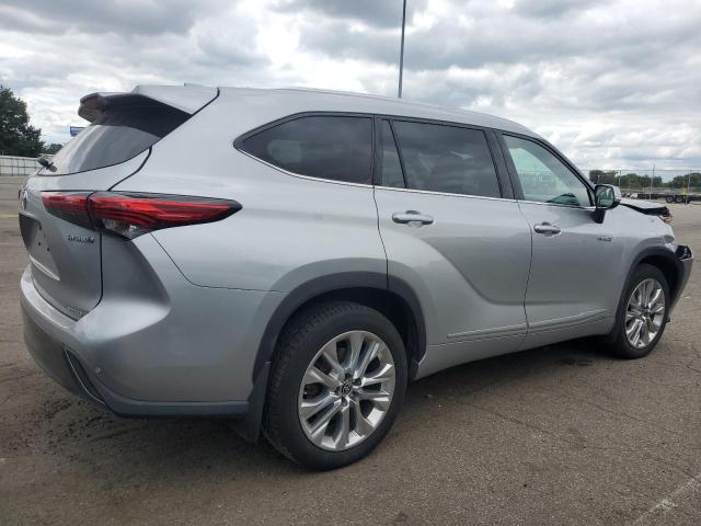 Photo 3 from auction – 2021 TOYOTA HIGHLANDER with VIN 5TDXBRCH6MS519037