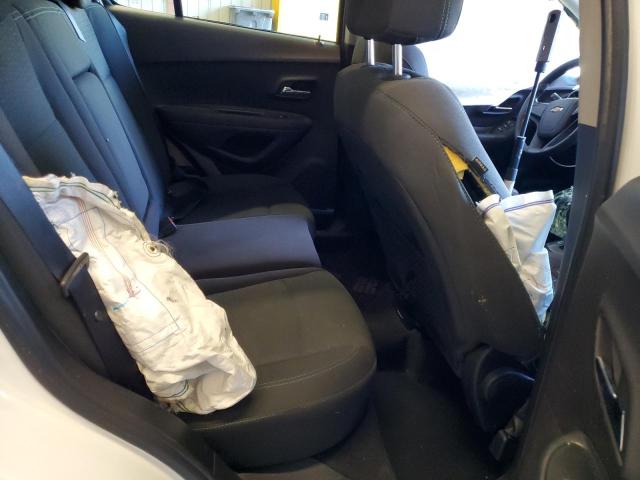 Photo 11 from auction – 2016 CHEVROLET TRAX LS with VIN 3GNCJNSB9GL255739