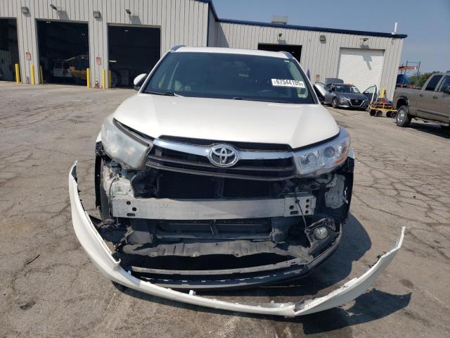 Photo 5 from auction – 2016 TOYOTA HIGHLANDER with VIN 5TDKKRFH1GS140425