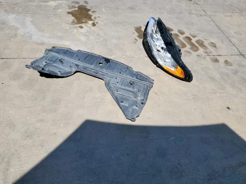 Photo 12 from auction – 2020 FORD FUSION SE with VIN 3FA6P0LU0LR240535