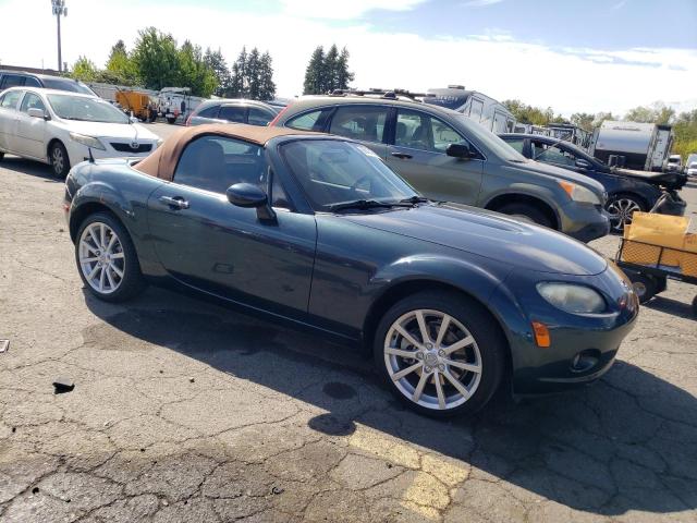 Photo 4 from auction – 2006 MAZD MX-5 MIATA with VIN JM1NC25F260109543